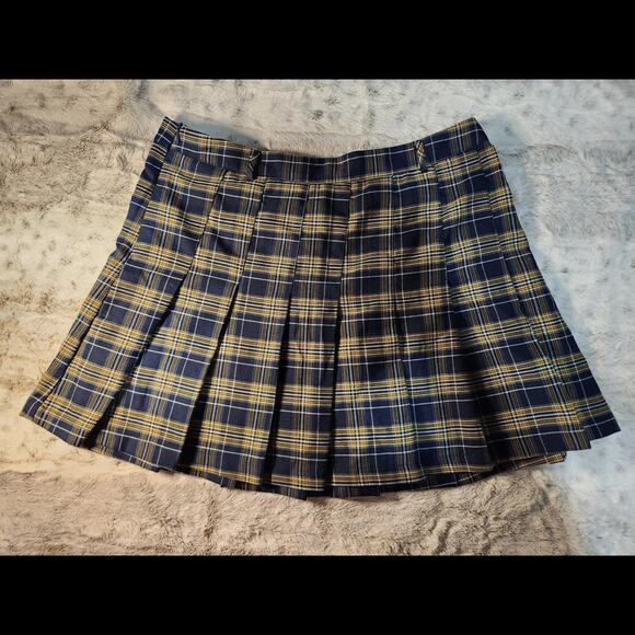 Rue21 Dresses & Skirts - Rue 21 yellow and navy plaid pleated mini skirt size large
